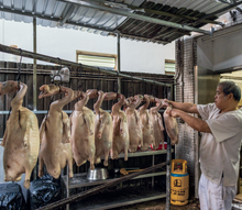 Load image into Gallery viewer, 香港老店攝影集 第二集 Hong Kong Old Shops Part 2 Book