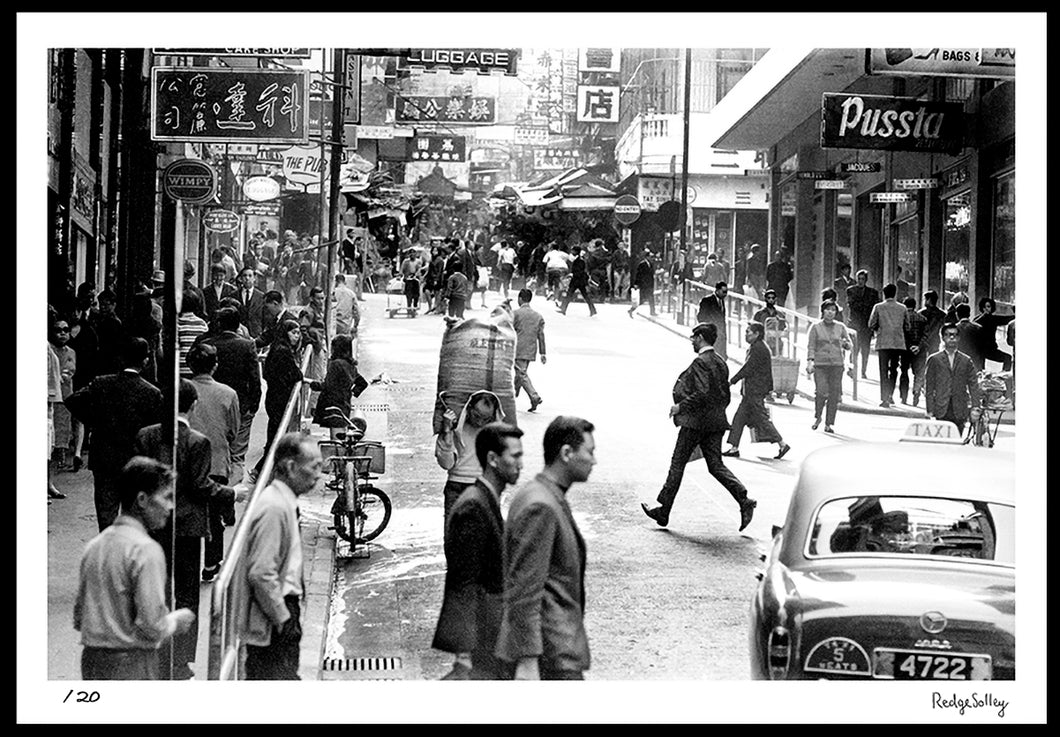 Redge Solley's 'Life in Hong Kong in 1969' HK heritage photo - D'Aguilar Street Central - framed print