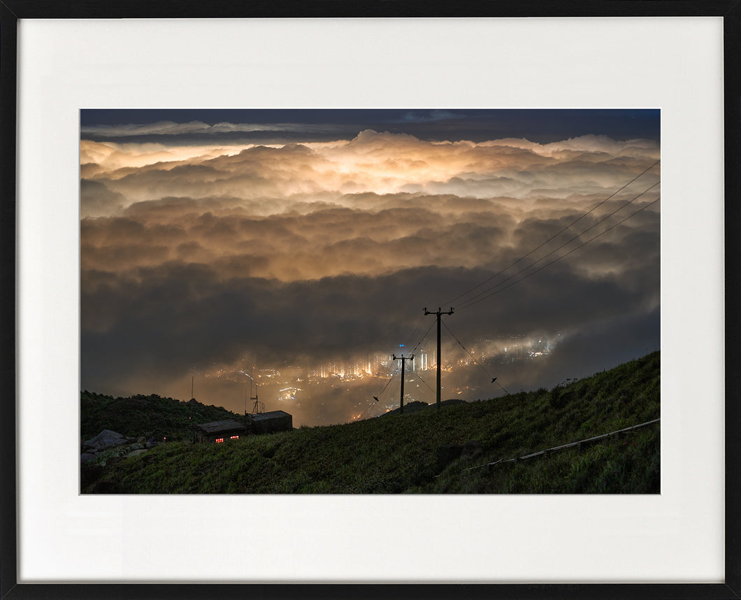 Tin Chun Fook's Tai Mo Shan foggy colour photo - framed print